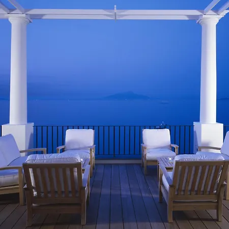 Ξενοδοχείο J.k. Place 5*