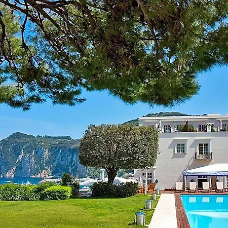 J.k. Place Hotel Capri