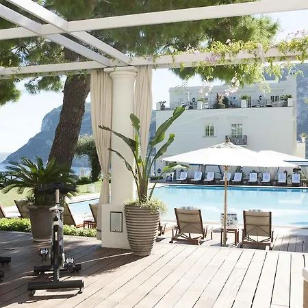 جيه كيه بليس