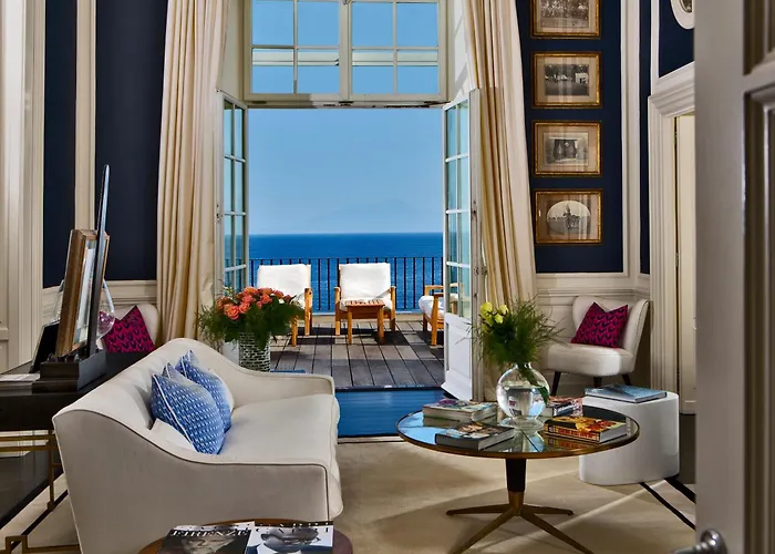 فندق جيه كيه بليس 5*