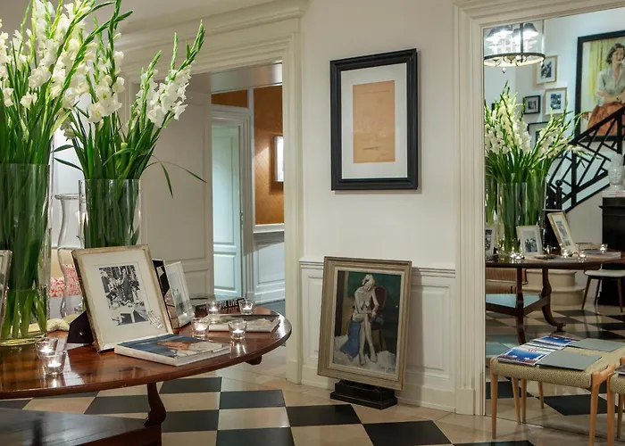 فندق جيه كيه بليس 5*