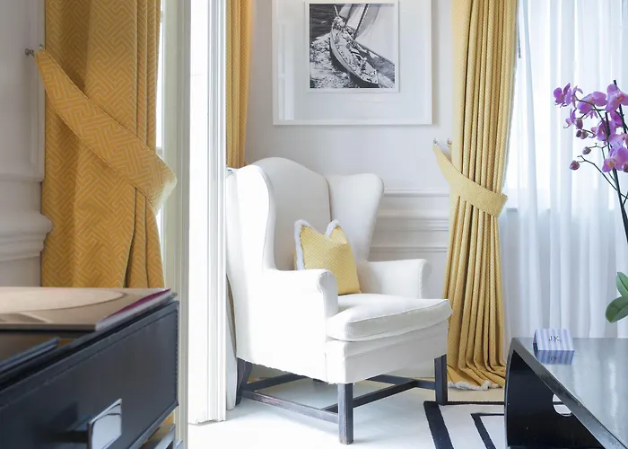 جيه كيه بليس