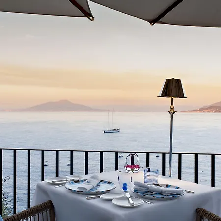 فندق J.k. Place 5*