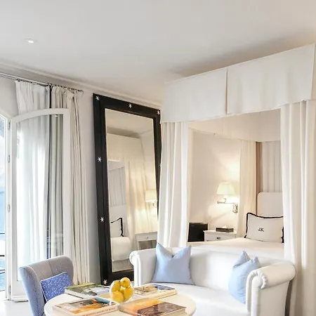 فندق جيه كيه بليس 5*